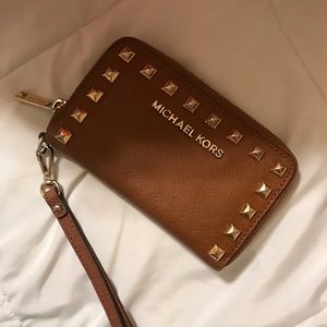 Perfect condition MK wallet